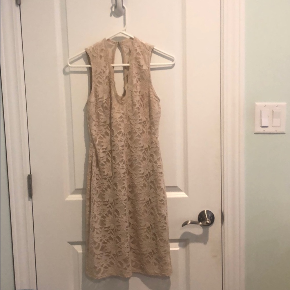 lace bodycon dress